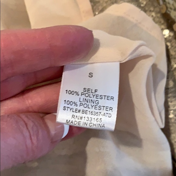 NWT Altar’d State Gold Sequin Blouse - Picture 8 of 8